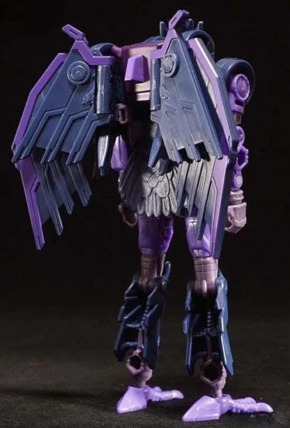 Hasbro Genuine Transformers Toys Filch Mechanical Eagle Legendary Union Enhanced Action Figures Gift Collection - Image 3