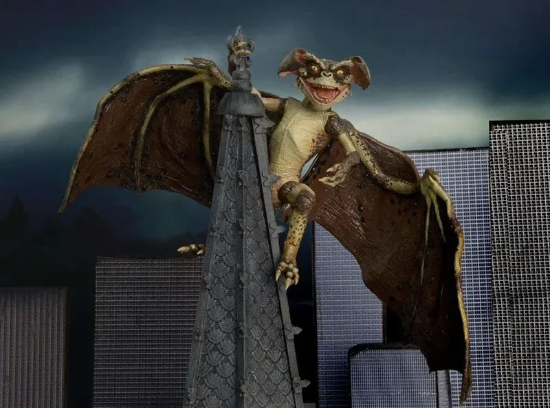 In Stock Neca Gremlins Film Gremlins 2 Alien Bat Gremlin 45cm Wing Action Figure Model Toys Original Collection