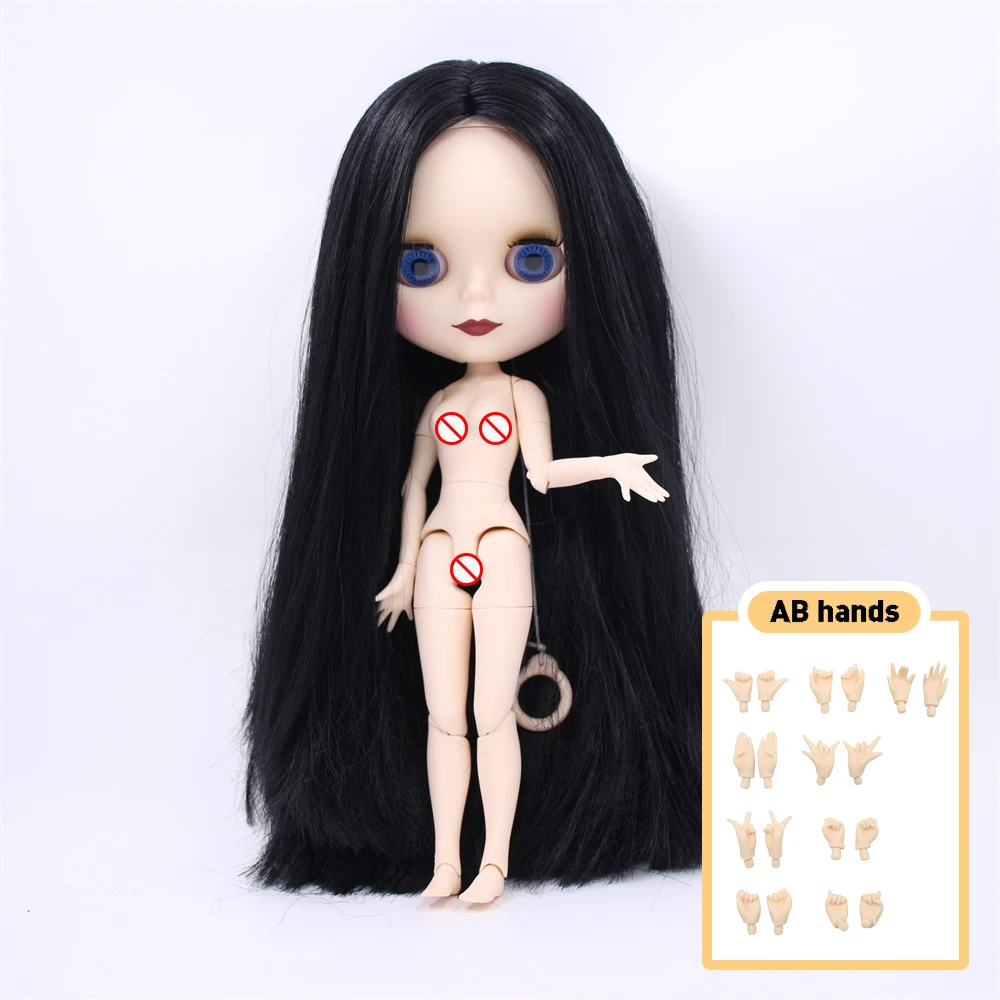 nude doll-496