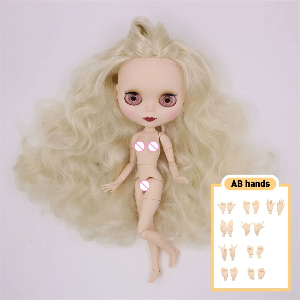 nude doll-175