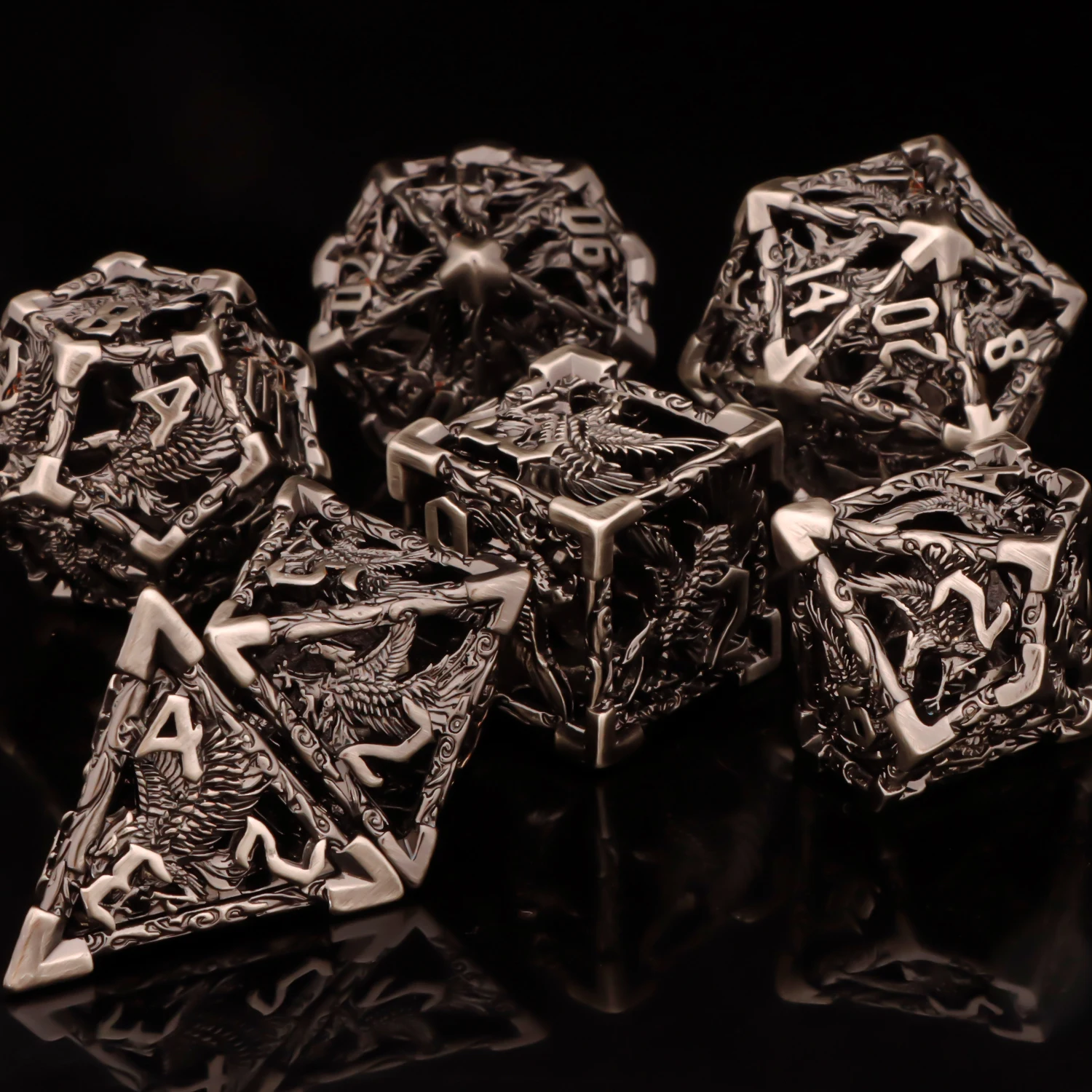 7pcs D+D Metal Polyhedral Dice Set RPG Role Playing Game DND Dungeon and Dragon D20 D12 D10 D8 D6 D4