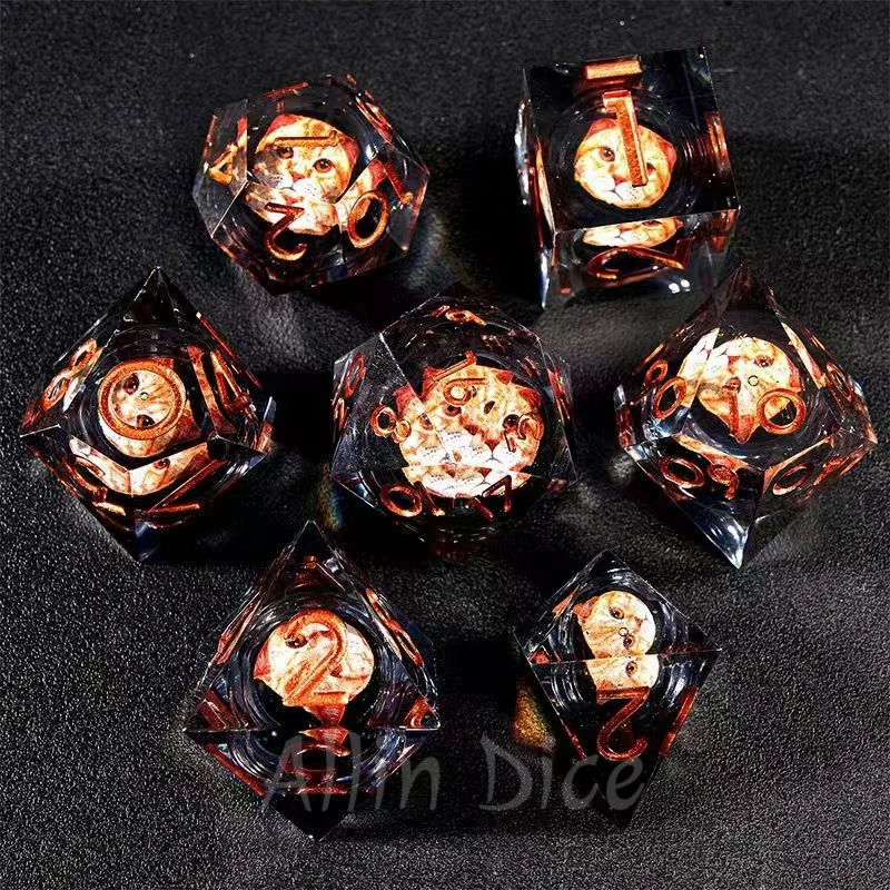 Cats Dice RPG Resin Dice Set Movable core DND Dice set Polyhedral Role Playing Dice Resin Sharp Edge dice Halloween Xmas Gifts