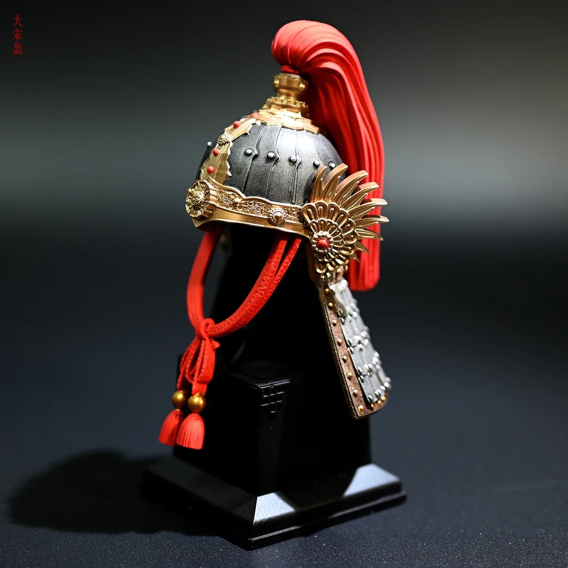 155MM Home Decor Crafts: Finished Model of Ancient Helmet as Household Ornament LTCP-040